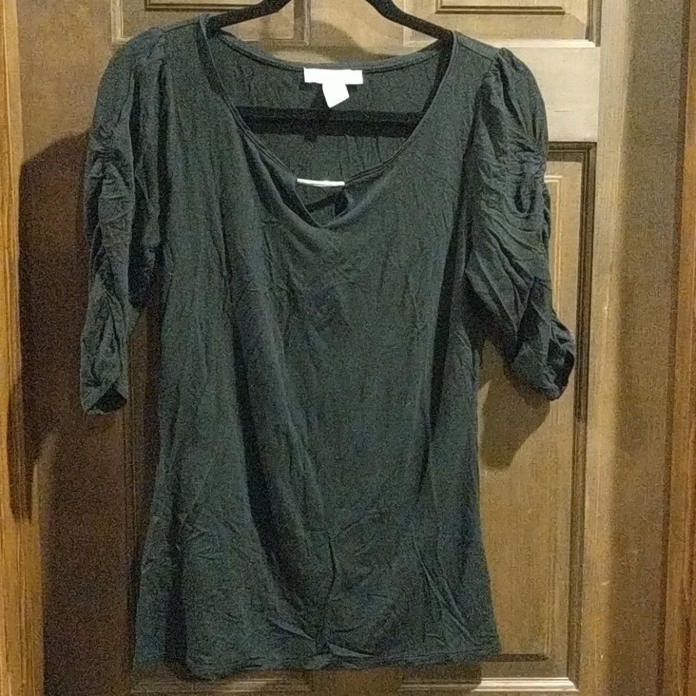 Black White House Black Market 3/4 sleeve top